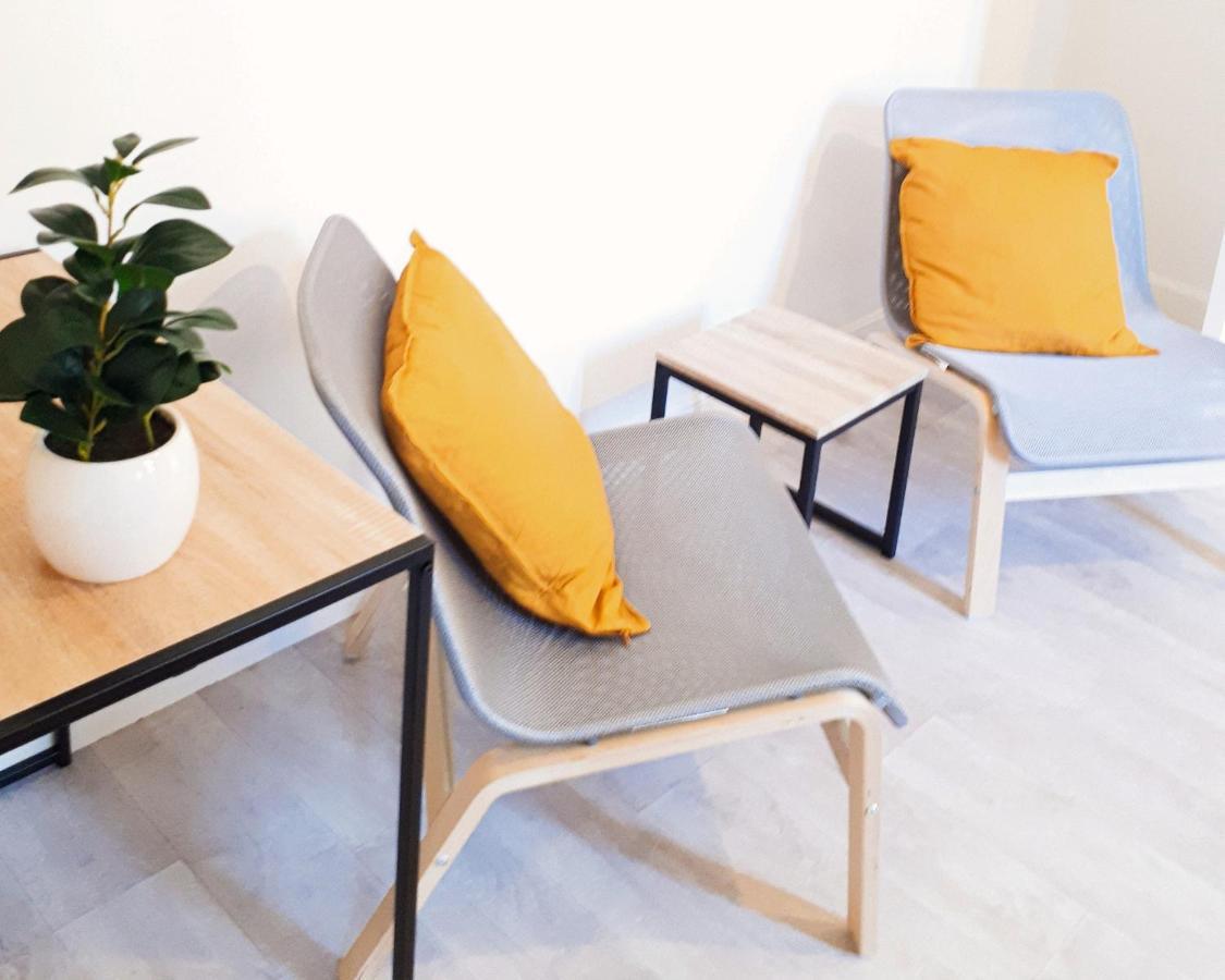 Montluçon Artbleu -Tout Confort - Ideal Pros - Proche Commerces מראה חיצוני תמונה